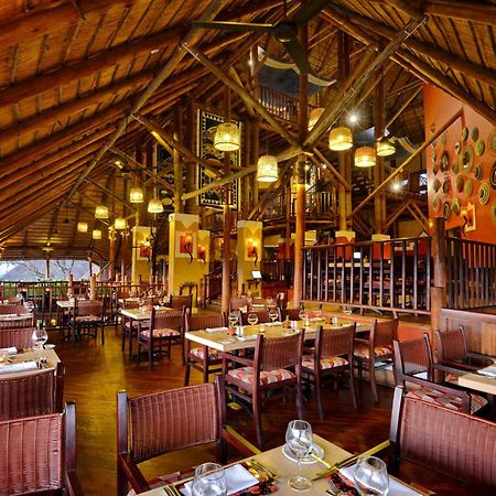Victoria Falls Safari Suites Eksteriør bilde