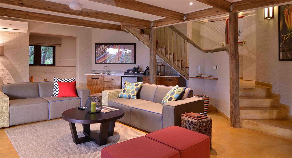 Victoria Falls Safari Suites Eksteriør bilde