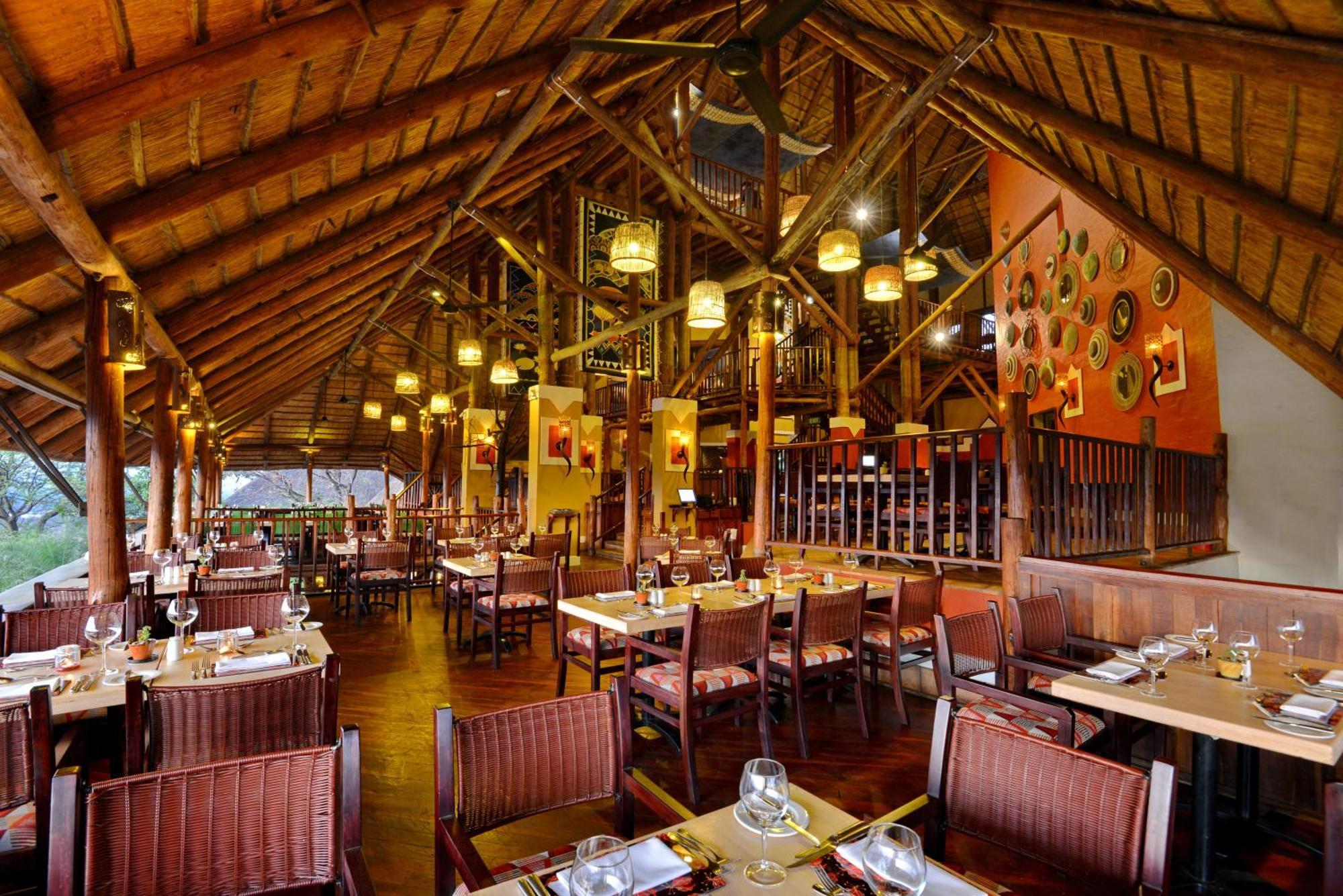 Victoria Falls Safari Suites Eksteriør bilde