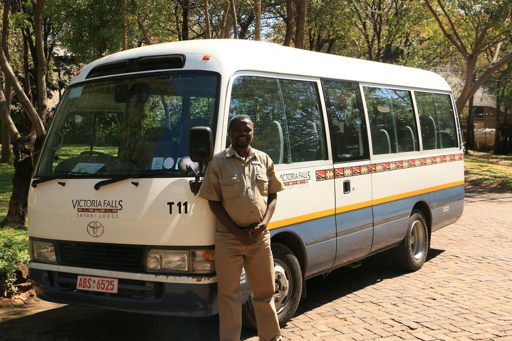 Victoria Falls Safari Suites Eksteriør bilde